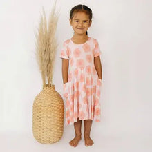 Pocket Dress in Peach Hau