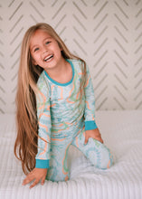 Lei Stand Long Sleeve Kids Two-Piece Pajama Set