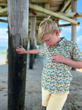 Maui Hawaiian Blue Islands Print Woven Button Down Aloha Shirt