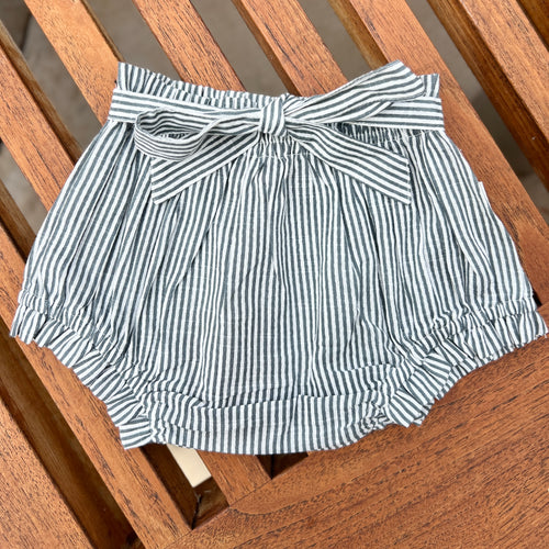 6-9mos Grey Stripe Bloomer / Short with Ties