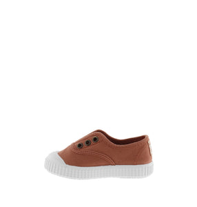 1915 Slip-On Sneaker in Teja